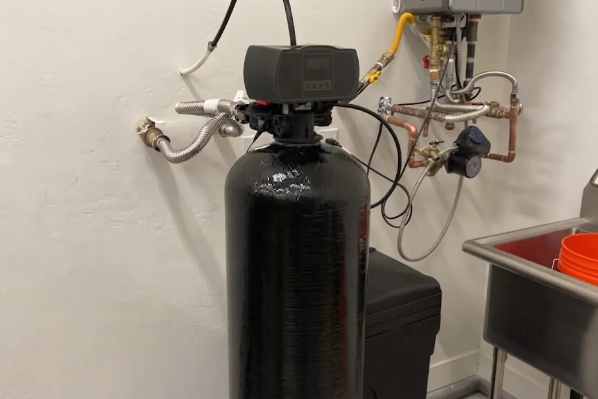 Water softener and brine tank installed in a Roswell, GA home